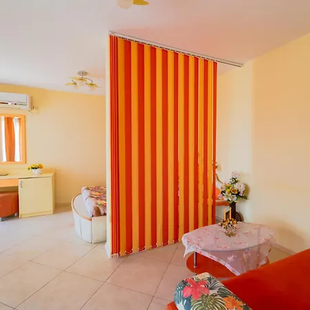 Boutique 'sofia' Pensión Nesebar