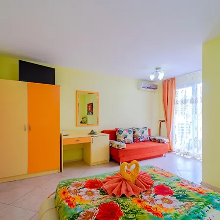 Boutique 'sofia' Pensión Nesebar
